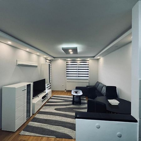 Ognjen Apartman Donje Mladice Ngoại thất bức ảnh