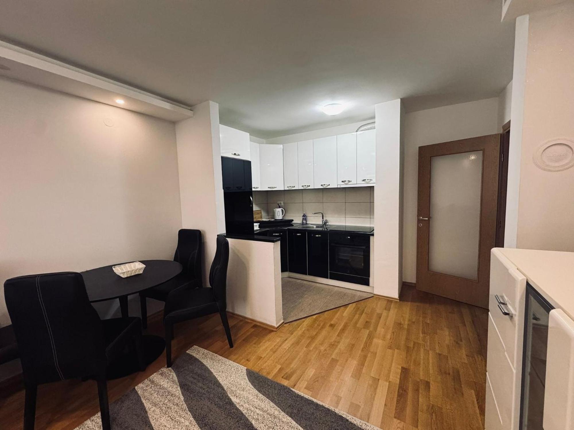 Ognjen Apartman Donje Mladice Ngoại thất bức ảnh